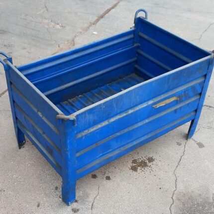 Caixas/contentores metálicos de 0,5X0,8 metros